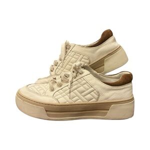 Vince Camuto Size 9 Leather Platform Sneakers